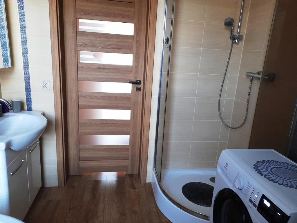 Tu Sie Spi Apartment Bodzentyn Bagian luar foto