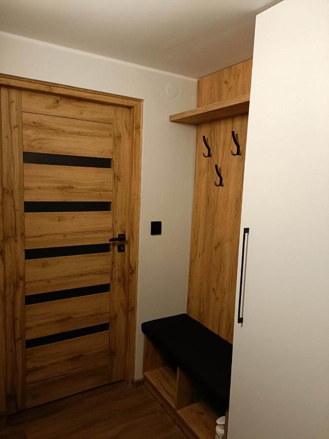 Tu Sie Spi Apartment Bodzentyn Bagian luar foto