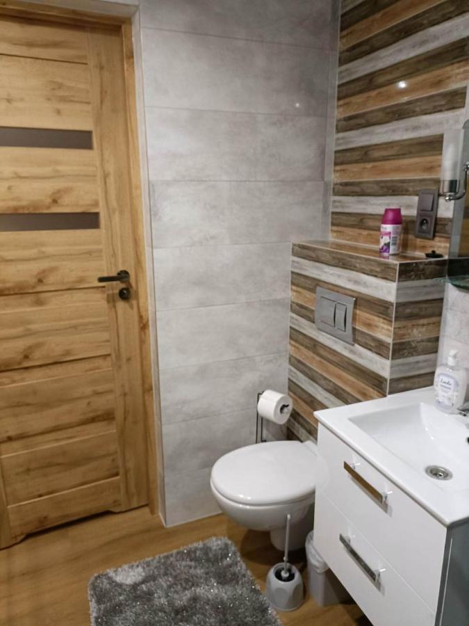 Tu Sie Spi Apartment Bodzentyn Bagian luar foto
