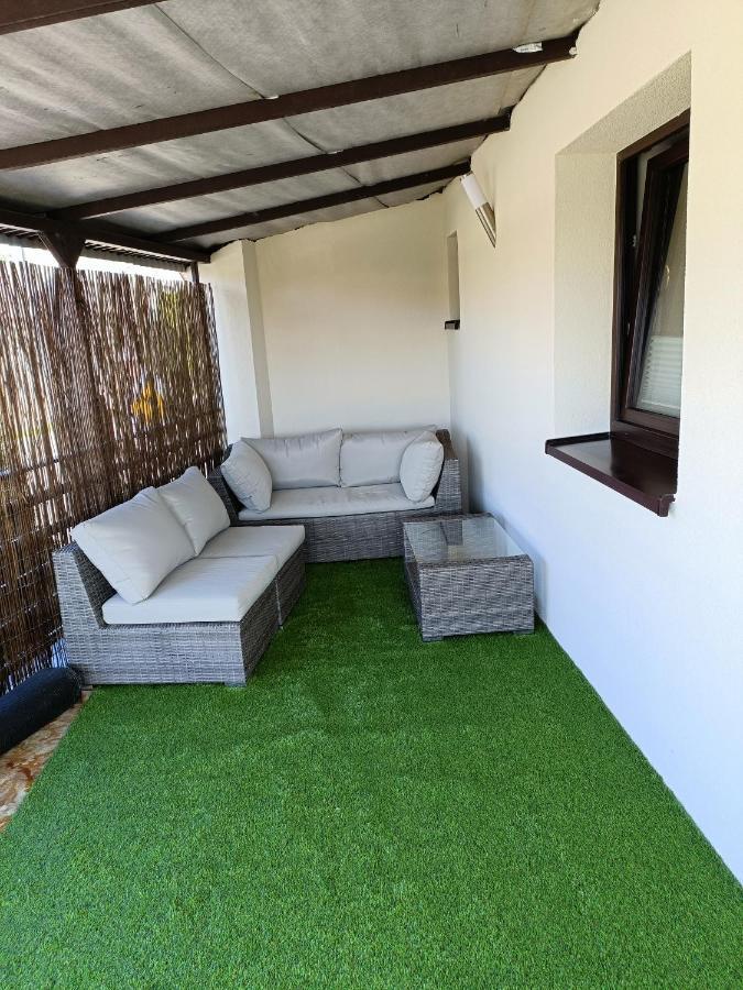 Tu Sie Spi Apartment Bodzentyn Bagian luar foto